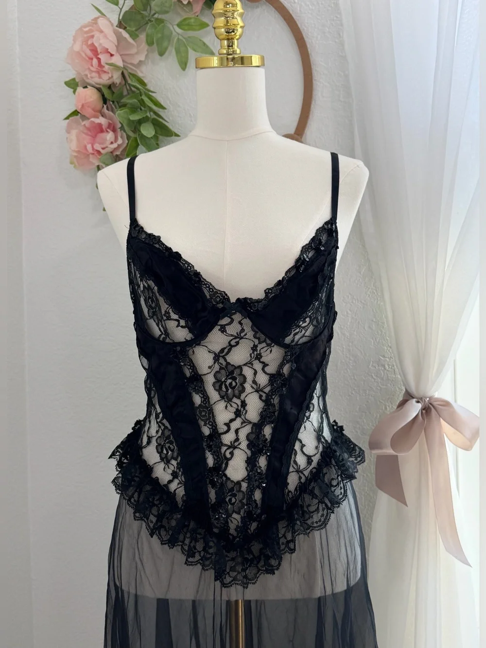 NEW Vintage Faris Black Mesh Lace Lingerie Neglige Nightgown Size L